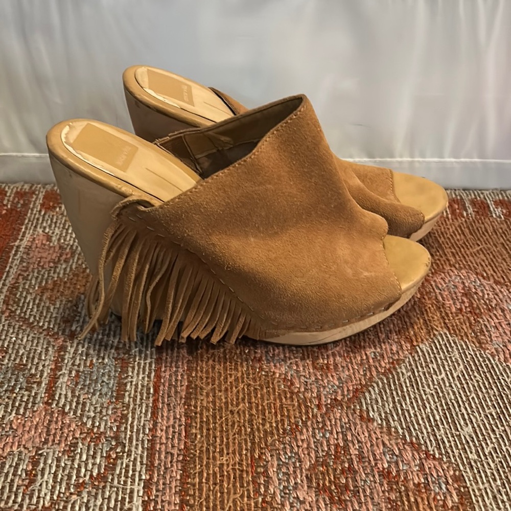 Super cute boho style wedges